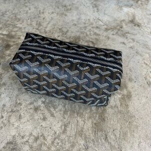 Goyard Black and White Toiletry Bag